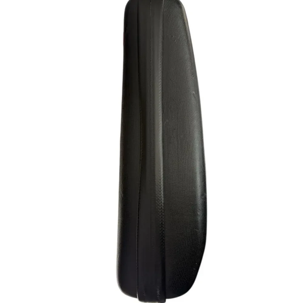 Thule Gauntlet Attaché Laptop Case 13